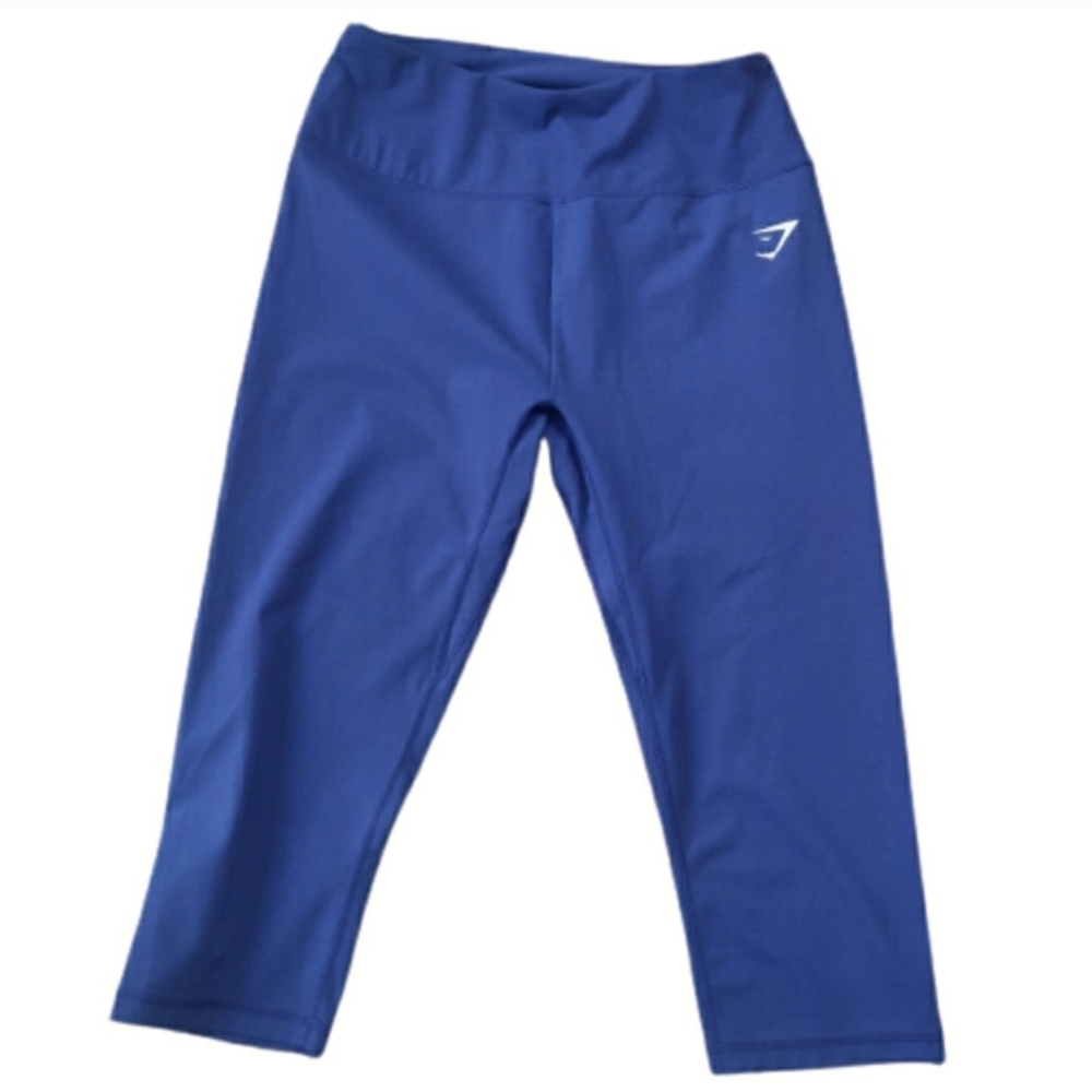 Gymshark Blue Capri Leggings with Wide Waistband and Stretchy Fit. xs